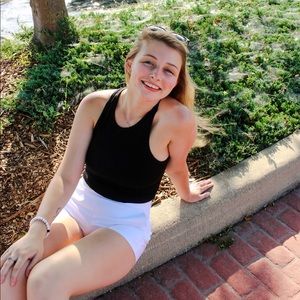 Meet your Posher, Jenna